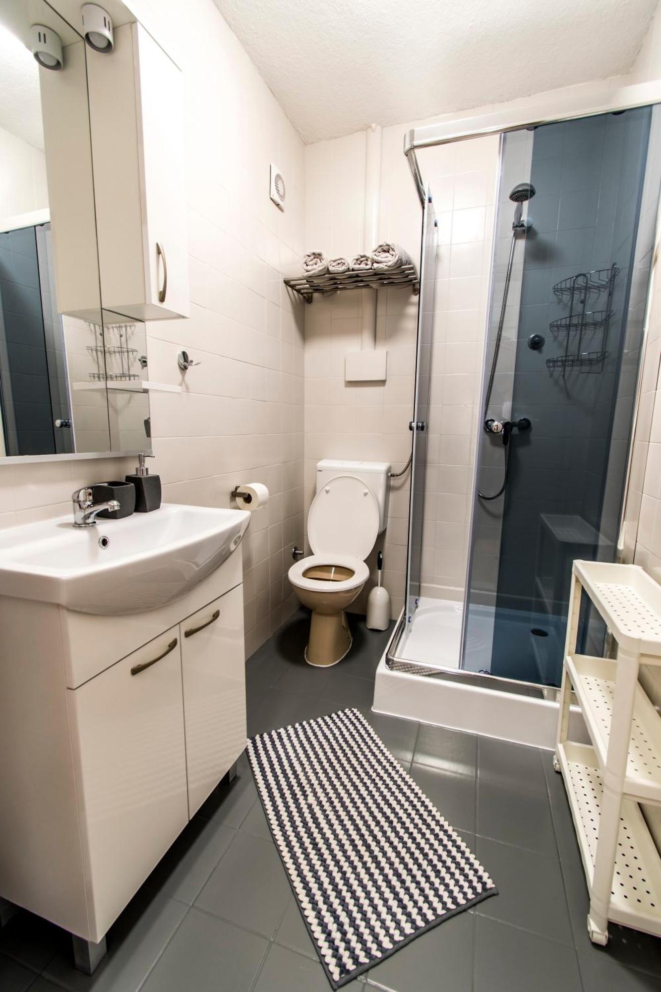 Apartments Curic Трогир Екстериор снимка